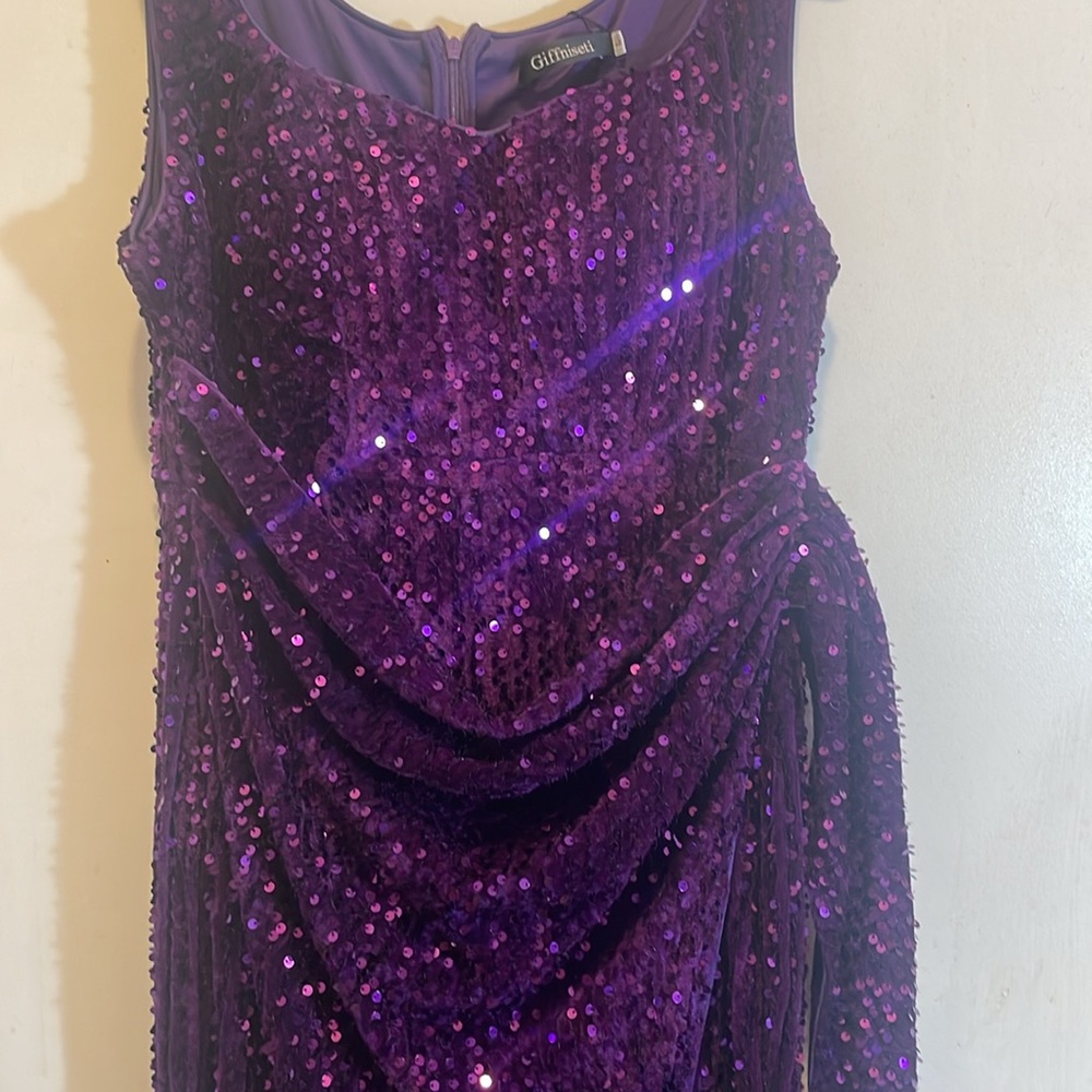 Purple sequined gown splint front with train Built in bra. Back zipper. NWT - Picture 2 of 10